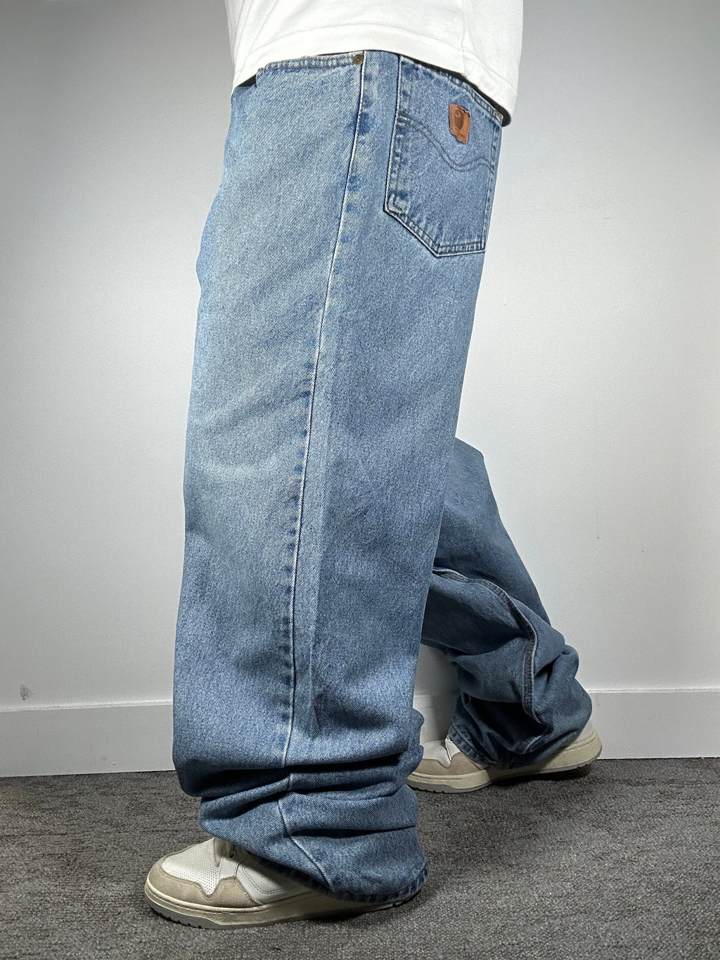 Jean Carhartt bleu coupe baggy